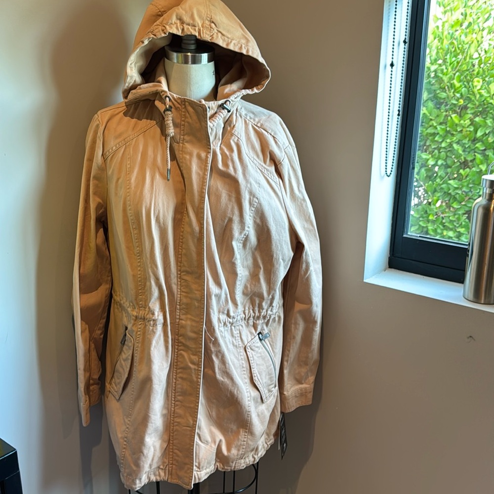 Brand new sebby collection coat from Nordstrom see photos light jacket.